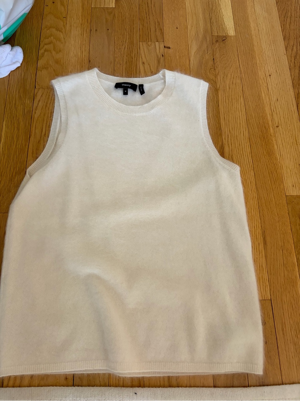 Theory brushed wool Cream Crewneck Sleeveless Sweater Vest